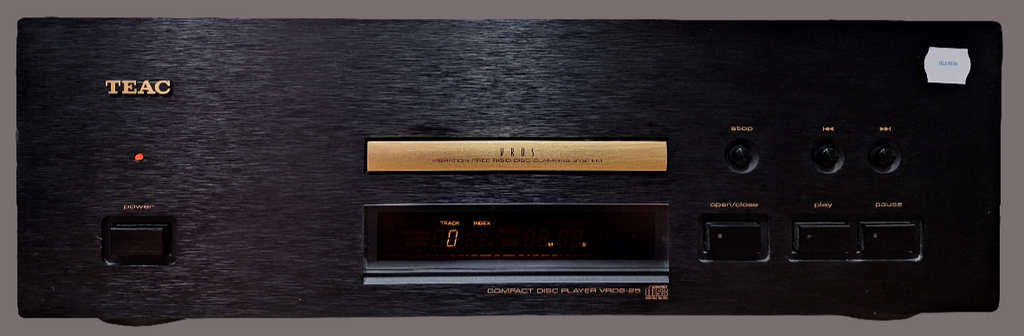 TEAC VRDS-25 COMPACT DISC PLAYER