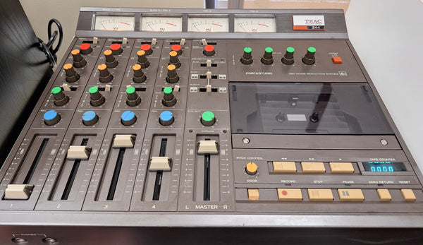 【通電のみ】TEAC TASCAM SERIES 244 PORTASTUDIO Teac Tascam Series 244 Portastudio – Teletechproaudio