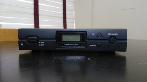 Audio-Technica UHF Synthesized Diversity Receiver ATW-R2100 &  ATW-T210