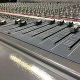 Tascam M-2600 Mixer