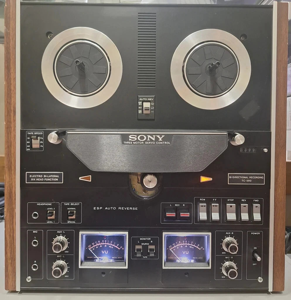 Sony TC-580 1/4", 4 track Reel to reel recorder